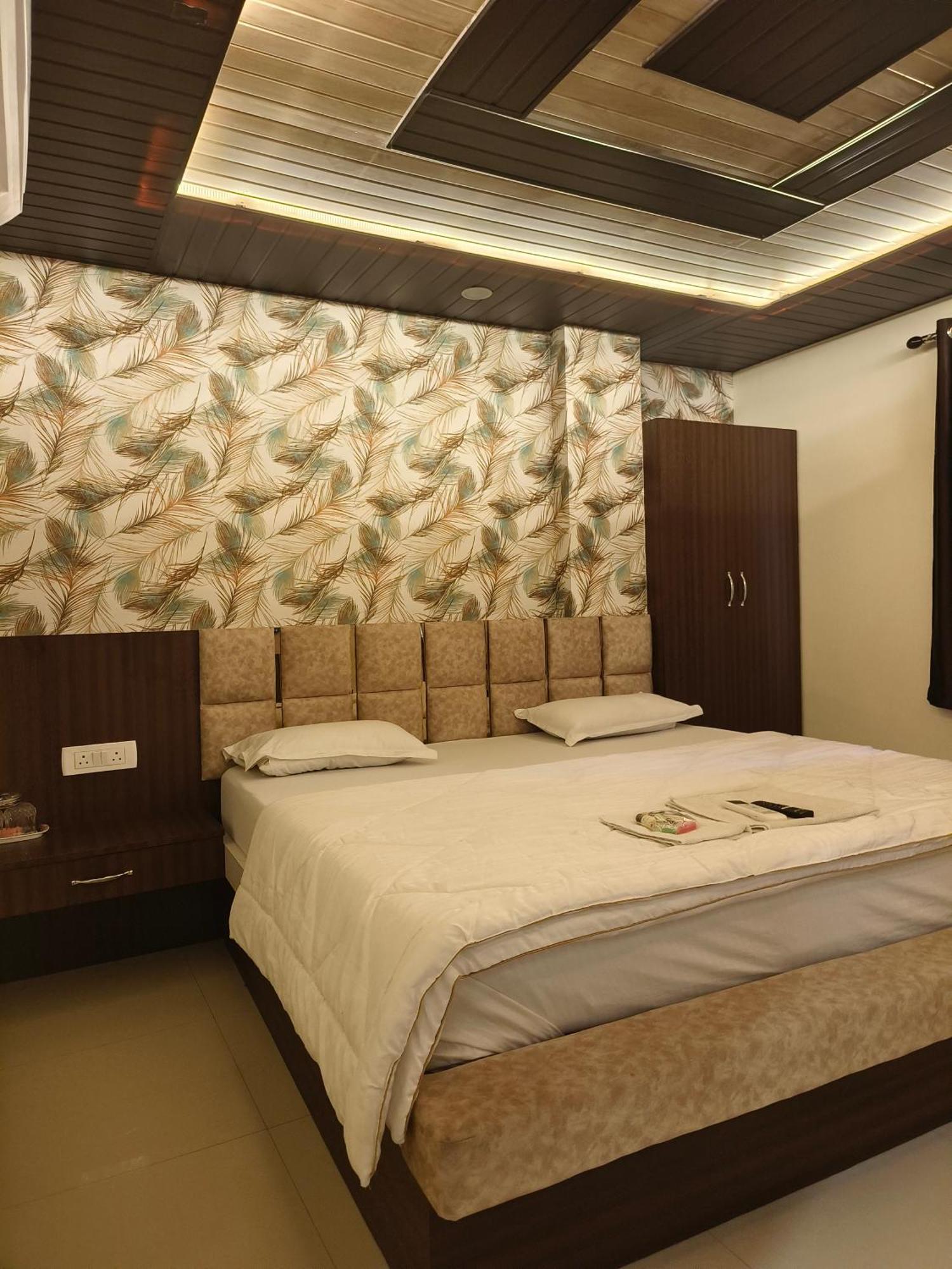 Hotel Jain Shree Ujjain Ngoại thất bức ảnh