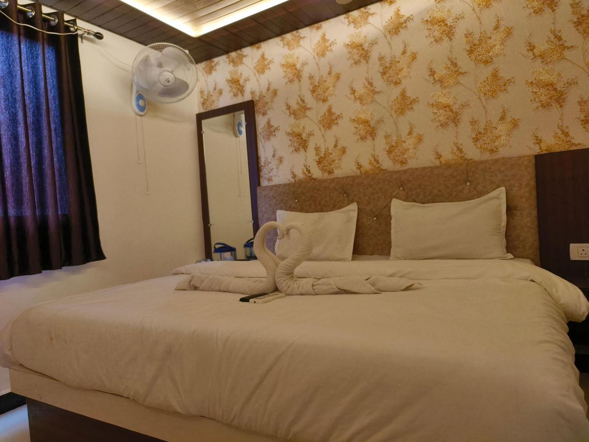 Hotel Jain Shree Ujjain Ngoại thất bức ảnh